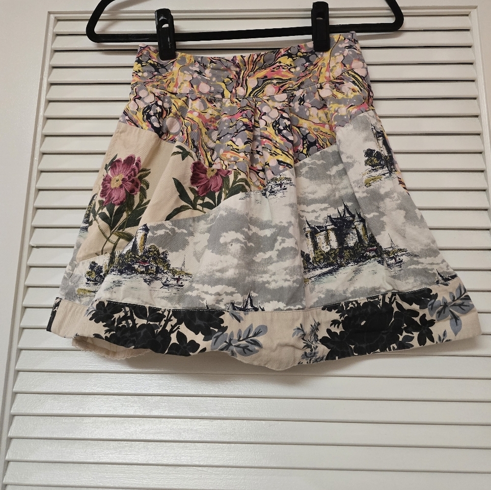 Anthropologie - Leifnotes Unique Floral Castle Skirt With Lining & Pockets
